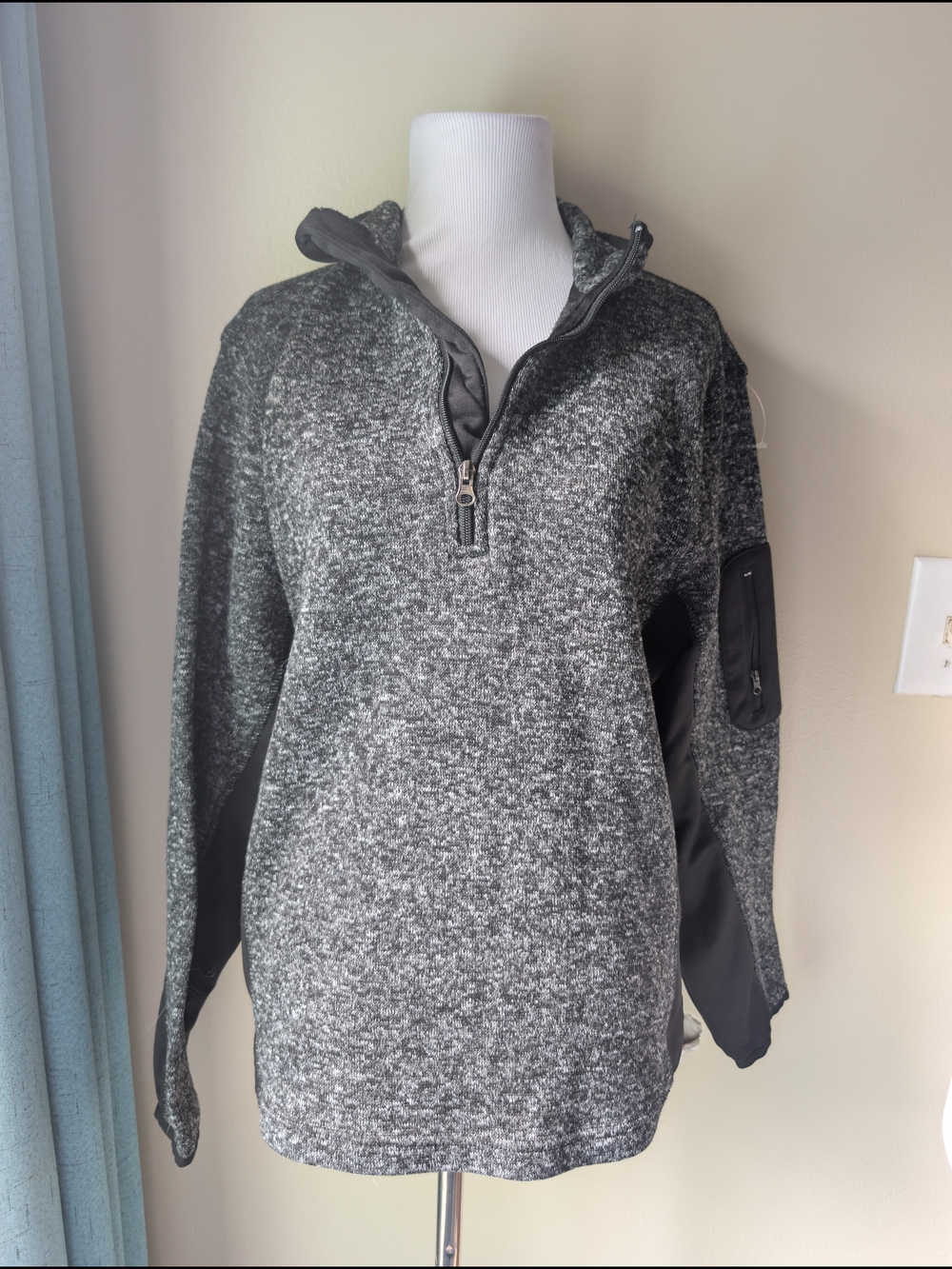 Beverly Hills Polo Club Gray Quarter-Zip Sweater Pullover